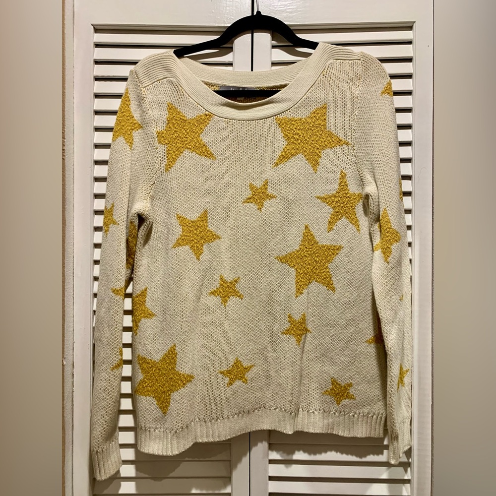 Marled Star Sweater Size Medium